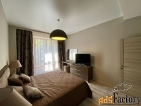 2 - комн.  квартира, 80.0 м², 3/9 эт.