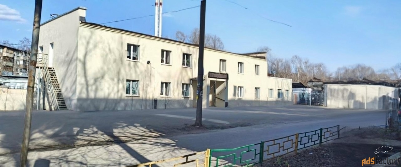 отдельно стоящие здания, 810 м²