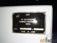 Токарно-винторезный станок Б16Д25