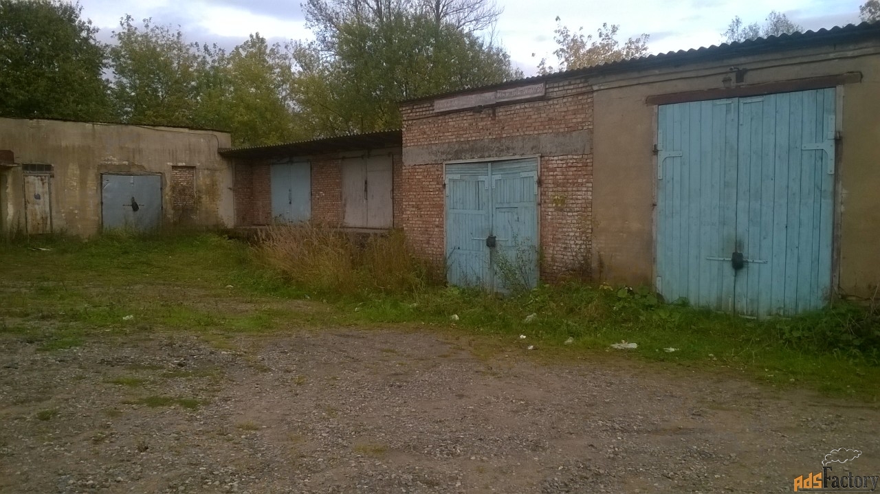 гараж кирпичный, 59,6 м²