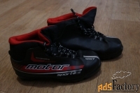 лыжные ботинки motor sportiks. размер 36