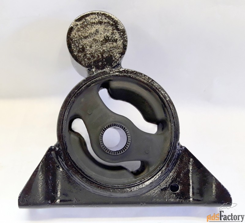 подушка двигателя mitsubishi space wagon engine mount № mb691500