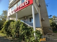 100 % доли в уставном капитале ООО магазин «Оптика»