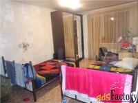 4 - комн.  квартира, 90.4 м², 1/10 эт.