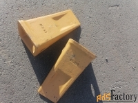 Коронки ковшей китайских экскаваторов и погрузчиков