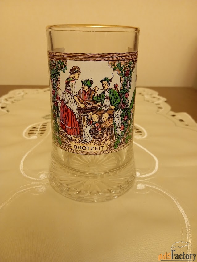 Немецкая пивная кружка с росписью