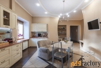 таунхаус 272 м² на участке 4 сот.