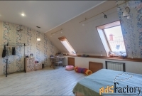 таунхаус 272 м² на участке 4 сот.