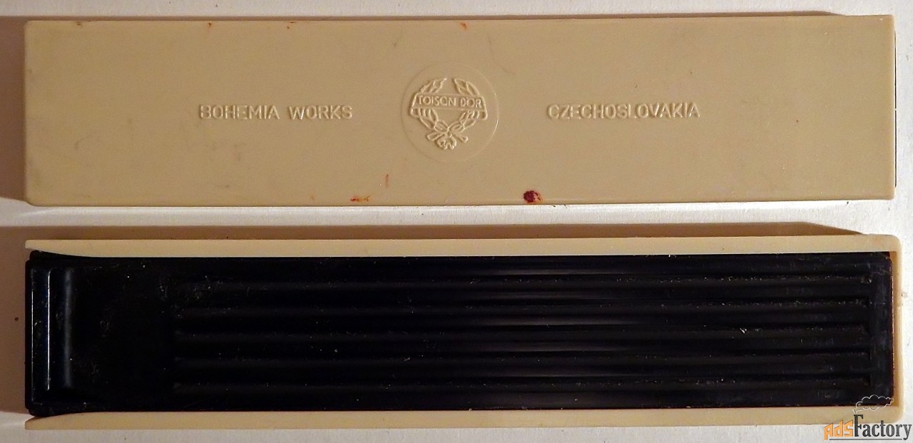 набор грифелей для цанговых карандашей. чехословакия. 1970-е годы