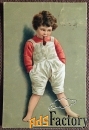 Антикварная открытка Босоногий мальчик с курительной трубкой