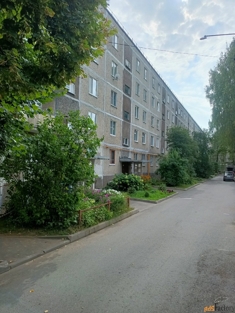 2 - комн.  квартира, 42 м², 5/5 эт.