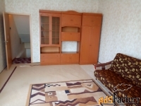 3 - комн.  квартира, 73 м², 1/2 эт.