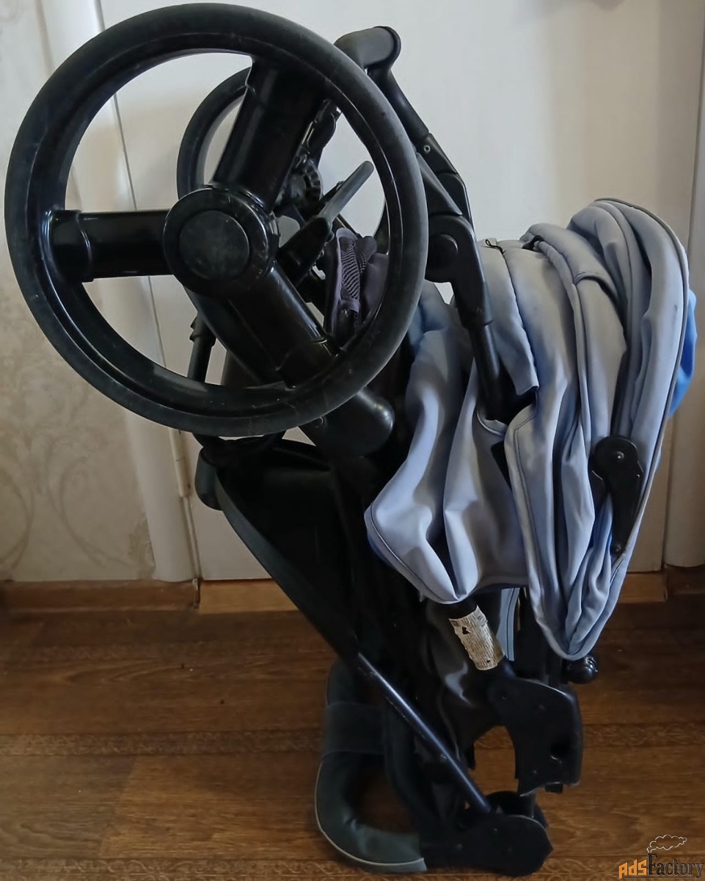 Коляска всесезонная 3х колёсная