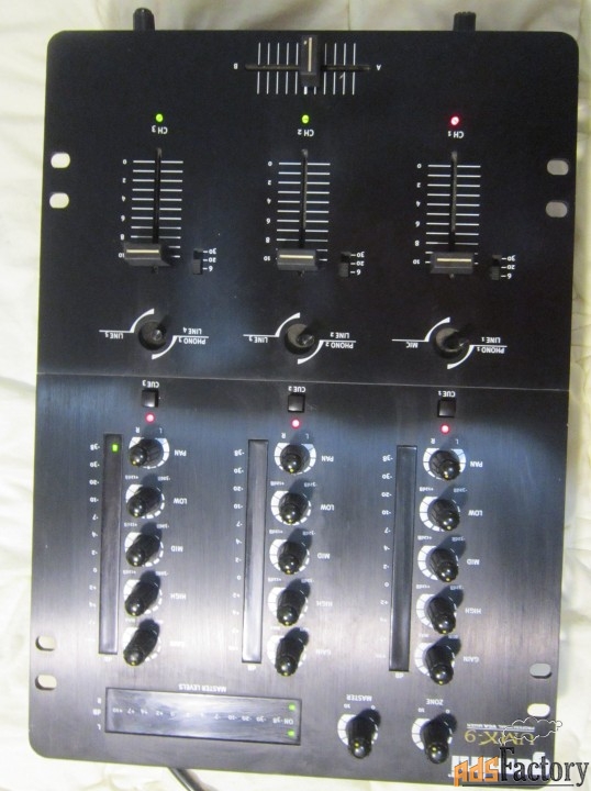 Микшерный пульт DJ Gemini UMX-9