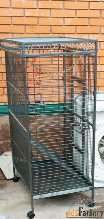 Клетка для большого попугая