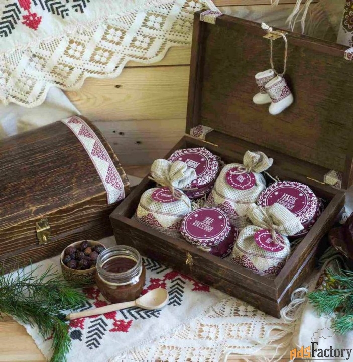 новогодние подарочные наборы из сибири