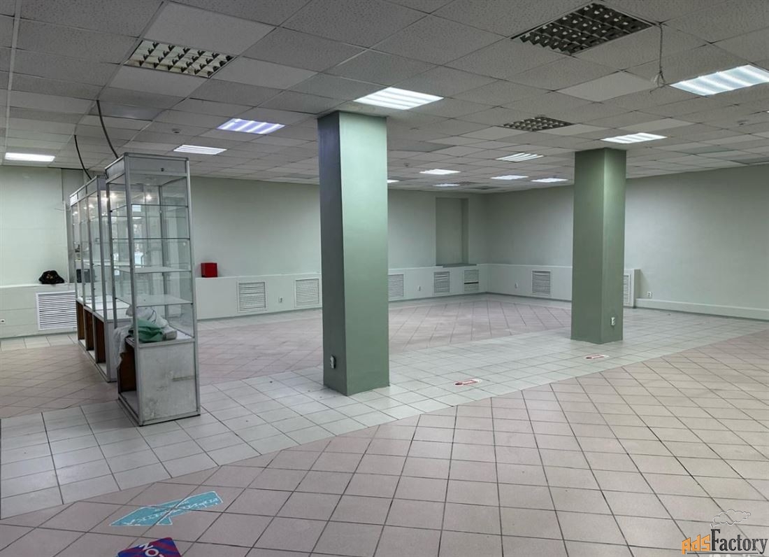 торговое помещение, 150 м²