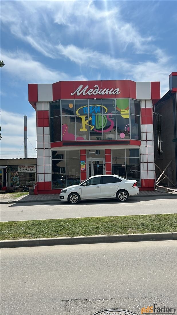 торговое помещение, 150 м²