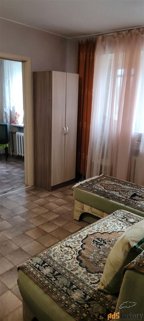 3 - комн. квартира, 42 м², 4/5 эт.