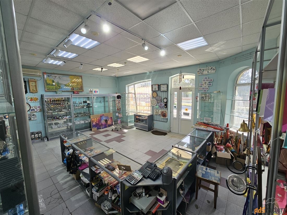 торговое помещение, 90 м²