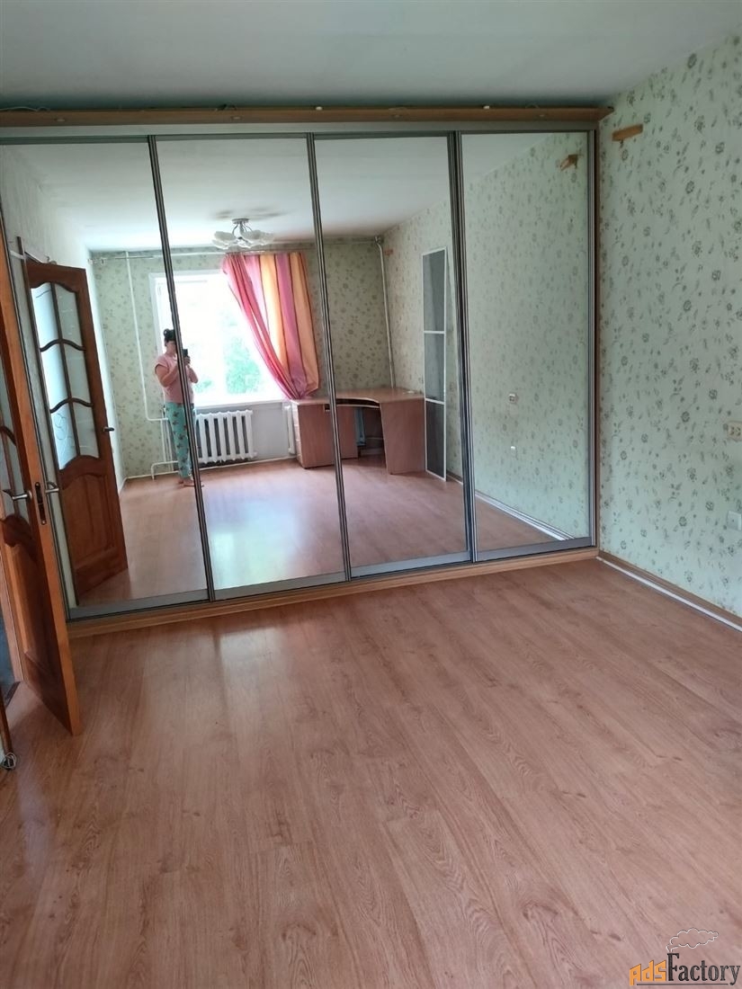 3 - комн. квартира, 60 м², 1/10 эт.