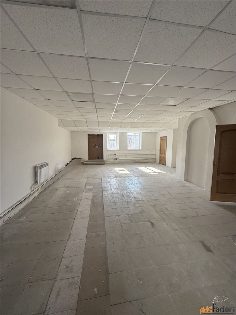 торговое помещение, 100 м²