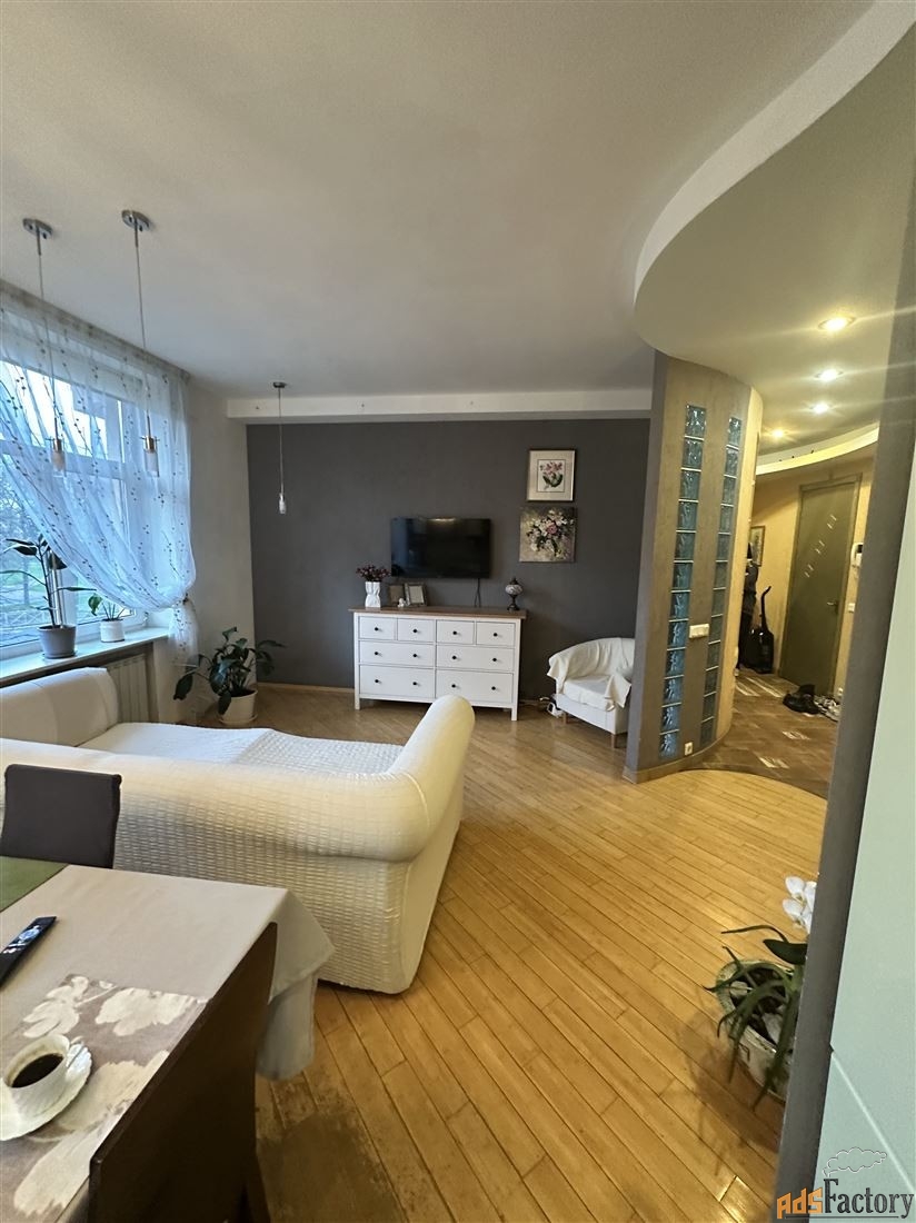 4 - комн. квартира, 80.7 м², 2/7 эт.