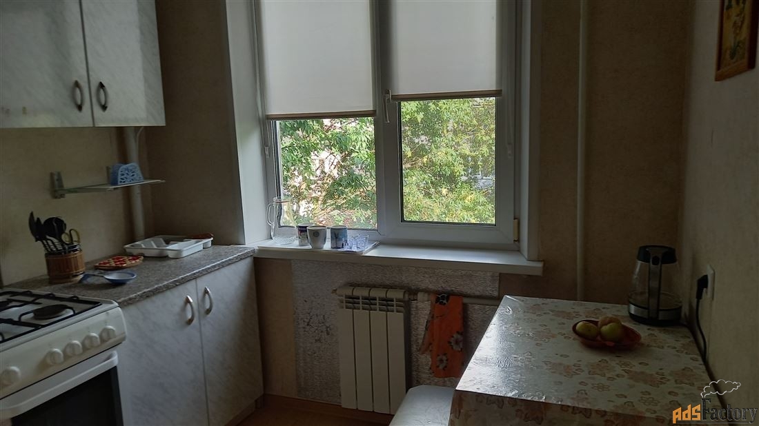 4 - комн. квартира, 58 м², 3/5 эт.