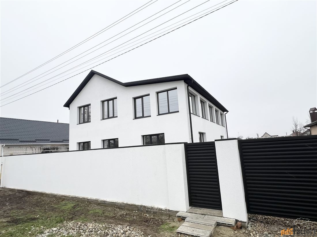 дом 250 м² на участке 10 сот.