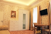 3 - комн.  квартира, 107.4 м², 2/4 эт.