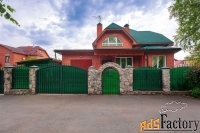 дом 230 м² на участке 10.5 сот.