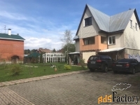дом 290 м² на участке 13 сот.