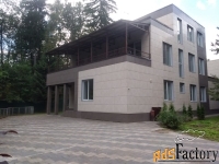 дом 321.9 м² на участке 11 сот.