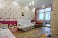 3 - комн.  квартира, 94 м², 8/9 эт.