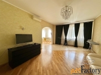 3 - комн.  квартира, 138 м², 4/25 эт.