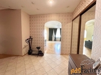 3 - комн.  квартира, 138 м², 4/25 эт.