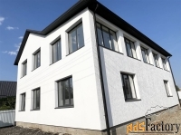 дом 250 м² на участке 10 сот.