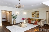 4 - комн.  квартира, 178.9 м², 7/7 эт.