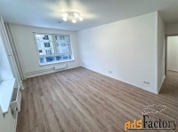 3 - комн.  квартира, 69 м², 3/26 эт.