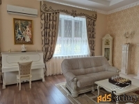 дом 1200 м² на участке 22 сот.