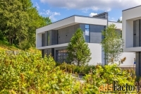 дом 385 м² на участке 14.4 сот.