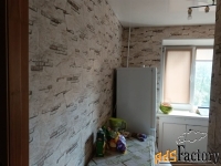 3 - комн.  квартира, 52 м², 4/5 эт.