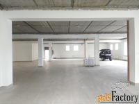 торговое помещение, 1500 м²