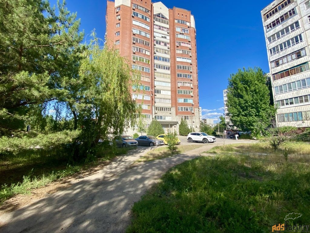 2 - комн. квартира, 61 м², 14/14 эт.