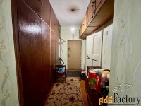 2 - комн.  квартира, 58 м², 1/4 эт.