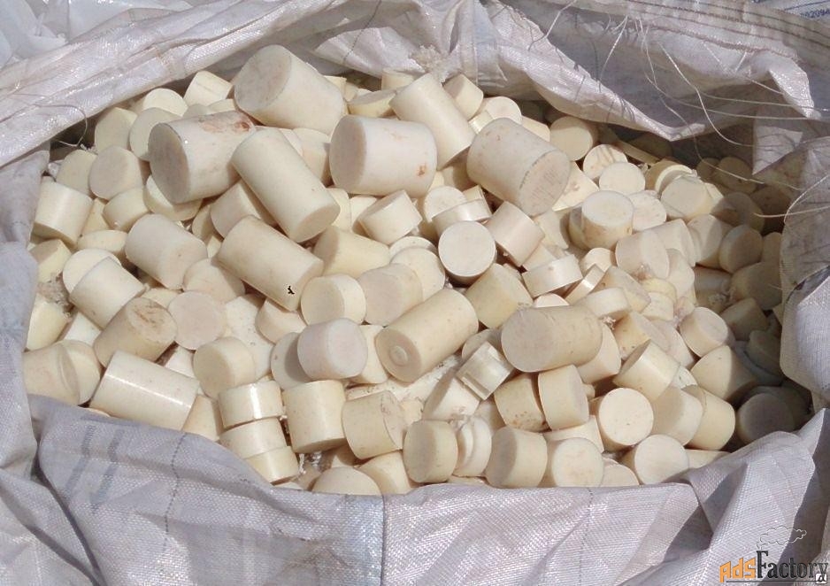 Покупаем полиамиды, технические нити, пленки и другие материалы.