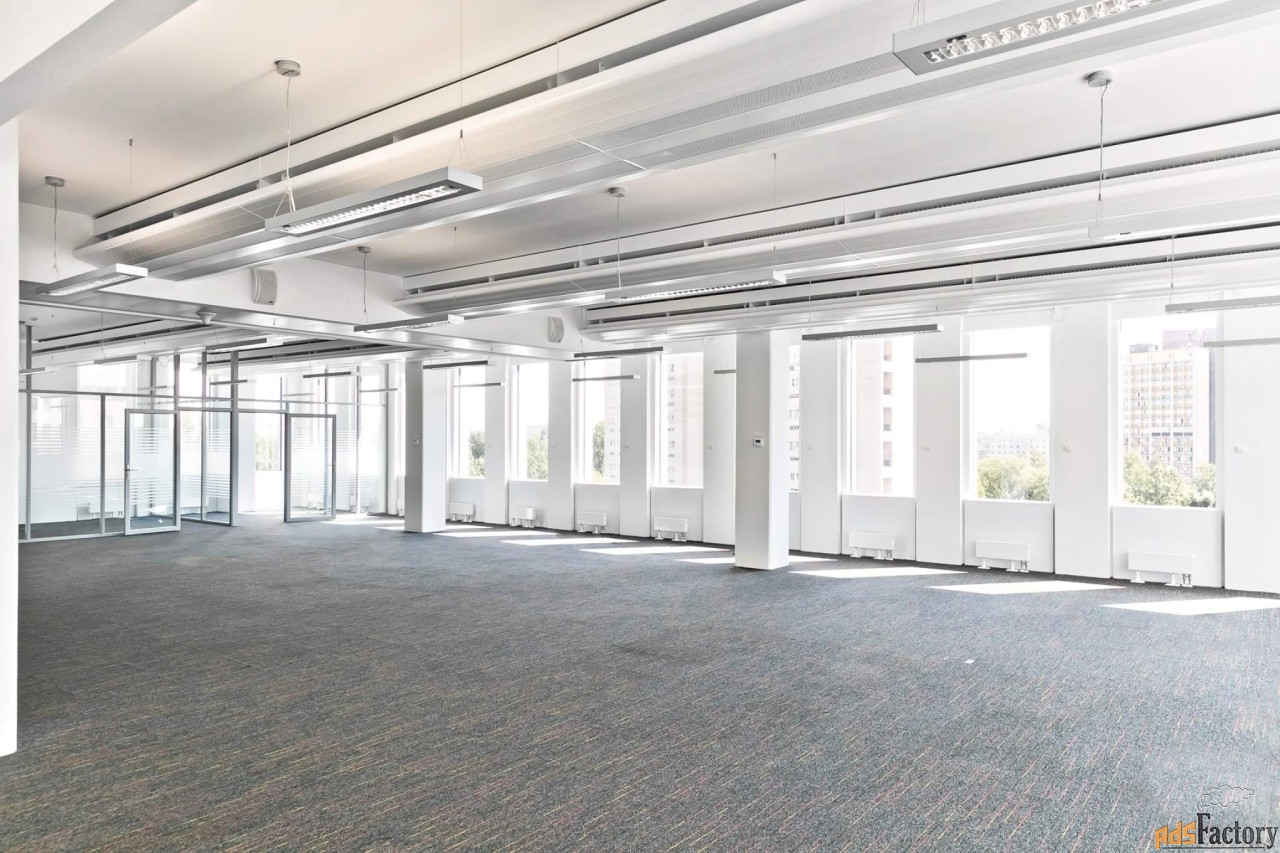 офисное помещение, 899.6 м²