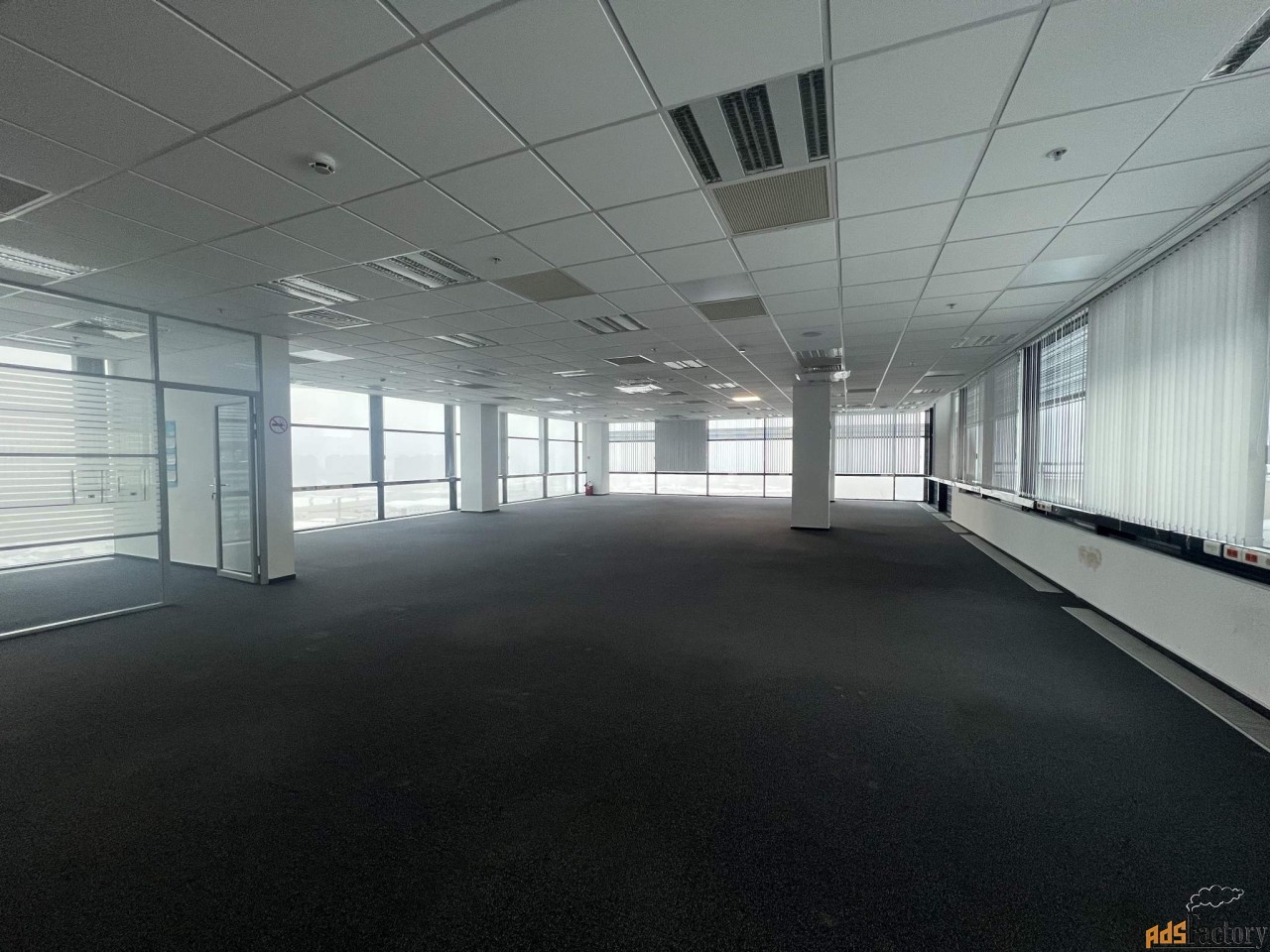 офисное помещение, 1071.5 м²