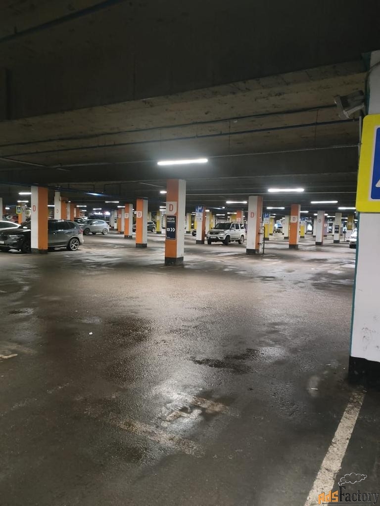 машиноместо , 15 м²