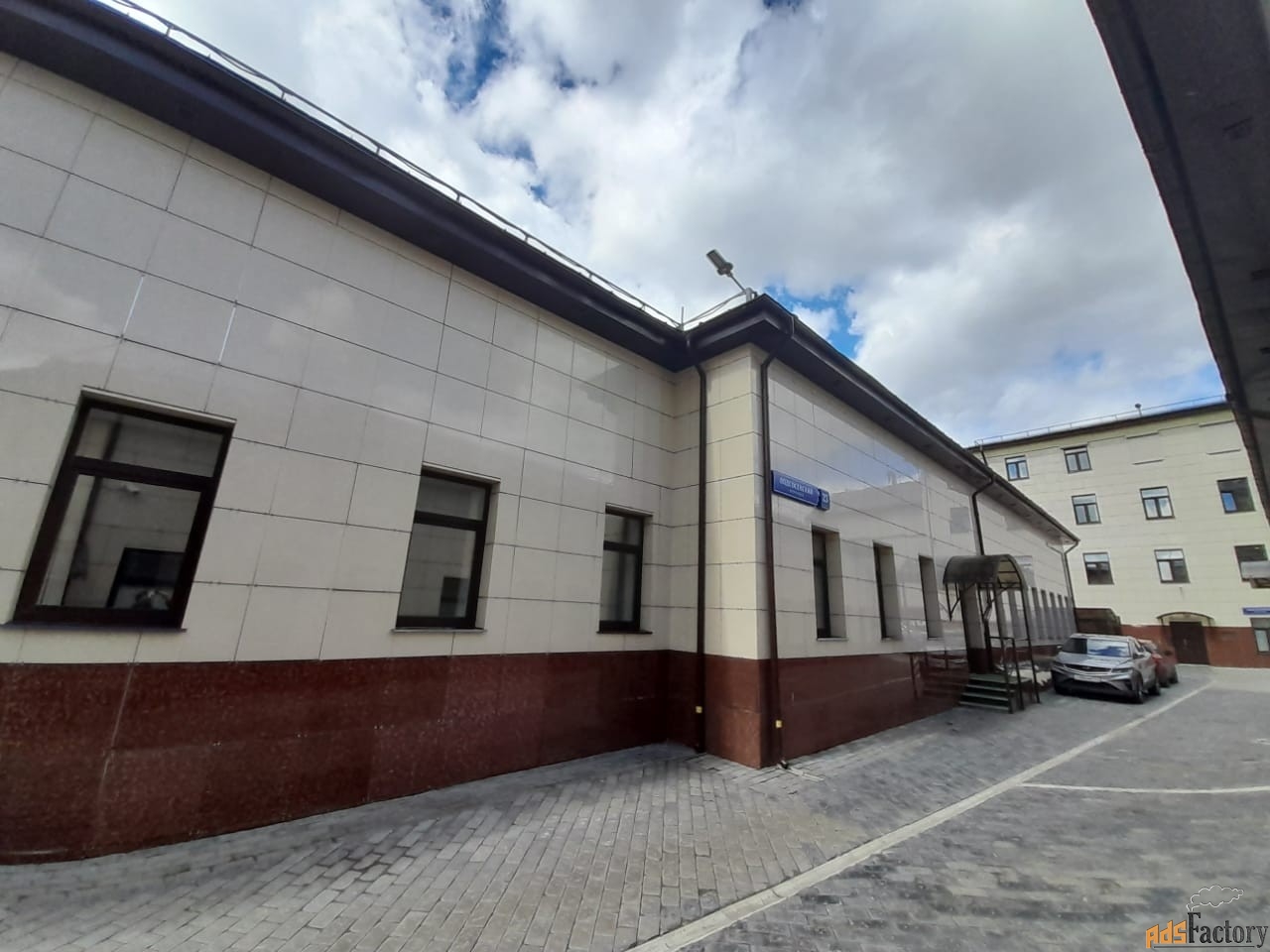 свободного назначения, 673 м²
